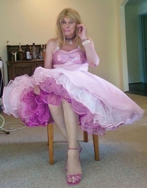 Diapers & Dresses On Parade - So Wonderful!, ABDL Sissy Crossdresser, Adult Babies,Feminization,Diaper Lovers,Dolled Up