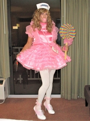 Every Minute Of Every Day - Loving Diapers & Dresses, ABDL Sissy Crossdresser, Adult Babies,Feminization,Sissy Fashion,Diaper Lovers,Dolled Up