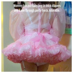 Diapered Sissy Time - So Pretty, ABDL Sissy Crossdresser, Adult Babies,Feminization,Sissy Fashion,Diaper Lovers,Dolled Up