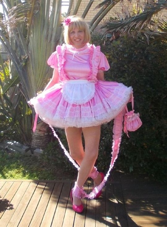 Loving My Diapers & Dresses - All Day Every Day!, ABDL Sissy Crossdresser, Adult Babies,Feminization,Sissy Fashion,Diaper Lovers,Dolled Up