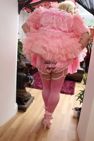 I Love Being Diapered & Dressed Girly - Nothing Cums Close!, ABDL Sissy Crossdresser, Adult Babies,Feminization,Sissy Fashion,Masterbation,Diaper Lovers,Dolled Up,Wetting The Bed