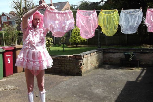 Diapered & Dressed Girly - Rubber Plastic & Frills, Crossdresser Adult Baby Sissy, Adult Babies,Sissy Fashion,Fairytale,Diaper Lovers,Dolled Up