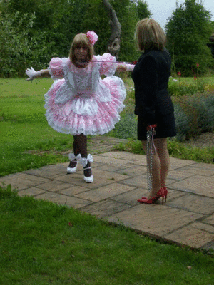 Dressing & Being Diapered 24/7 - It's a Joy!, ABDL Sissy Crossdresser, Adult Babies,Feminization,Sissy Fashion,Diaper Lovers,Dolled Up