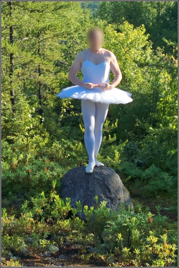 Sissy Ballerina 6 - Forrest - Part 2, ballerina,tutu,platter,ballet,outdoor,crossdresser,forest, Sissy Fashion,Fairytale,Body Suits