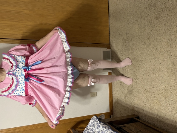 Blues Clues Sissy Girl , ABDL Sissy,Wet and Messy, Adult Babies,Thumb Sucking,Sissy Fashion,Spankings,Fairytale,Wetting The Bed,Breast Feeding,Diaper Lovers