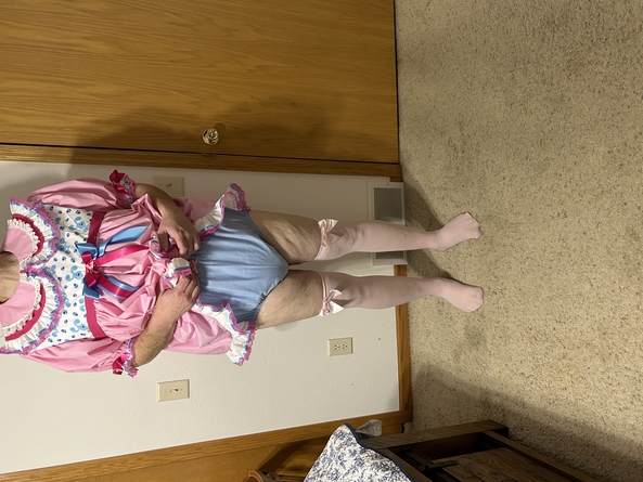 Blues Clues Sissy Girl , ABDL Sissy,Wet and Messy, Adult Babies,Thumb Sucking,Sissy Fashion,Spankings,Fairytale,Wetting The Bed,Breast Feeding,Diaper Lovers