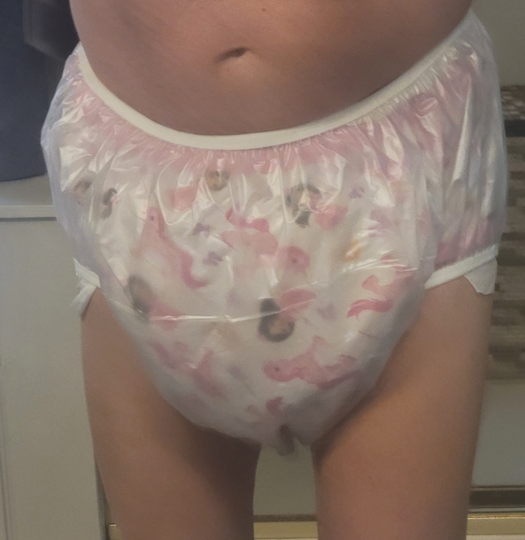 Layered Michelle - A sissy and her padding, Sissy,Baby,Diapers,Diaper covers,cribs, Adult Babies,Feminization,Thumb Sucking,Breast Feeding,Wetting The Bed,Diaper Lovers,Wetting Without Diapers,Sex Toys,Sissy Fashion,Fairytale