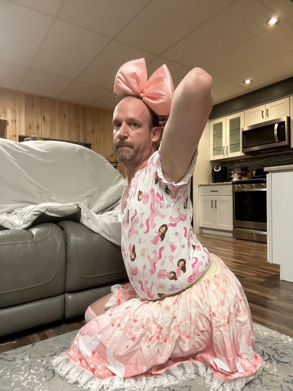 sissybabygirl - sissy pics, sissy,baby,girl,sissybabygirl,pink dress,diaper,bow,baby clothes,, Adult Babies,Thumb Sucking,Diaper Lovers,Dolled Up