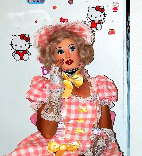 Hello Kitty - Dollie is calling her kitty, Hello Kitty,Dollie sissy,Dollies nursery, Adult Babies,Dolled Up,Pop Culture,Sissy Fashion