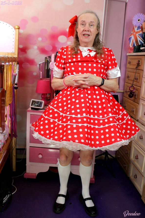 Sissy Day at Deedee's - Last tuesday I had my friend, Sissy Kaede over to mine for a sissy day together. We had lots of fun trying on dresses, taking pics and watching music videos., Kaede,Deedee,sissy dresses, Adult Babies,Fairytale