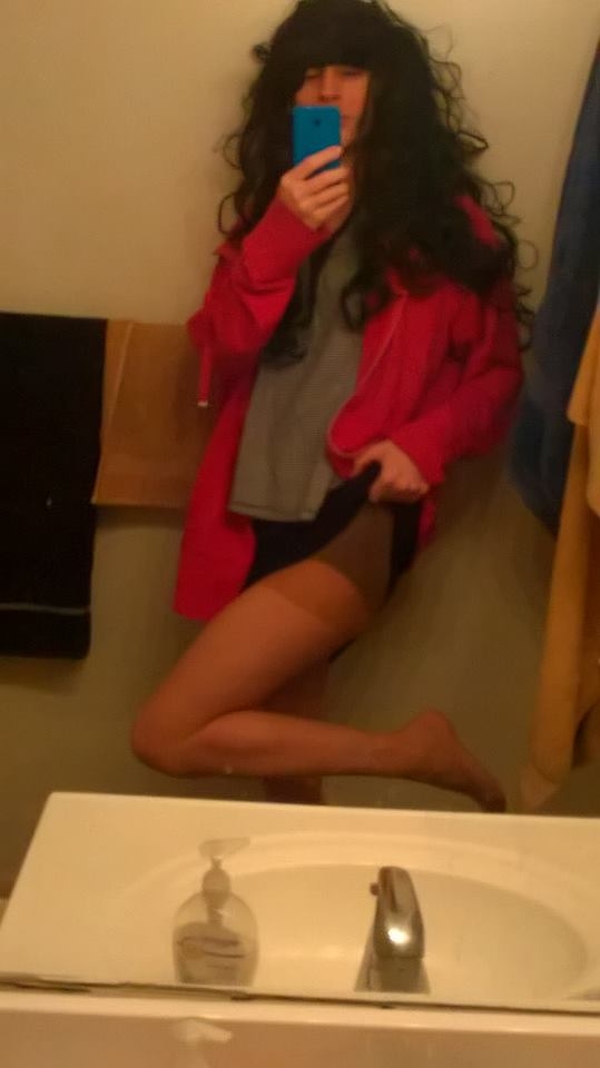Just being me, looking pretty - Trying to look pretty, Crossdressing,Pantyhose,Panties, Sissy Fashion,Bisexual Orientation