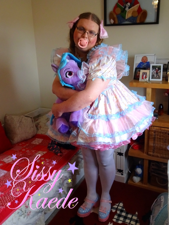 Full on sissy baby day - Just wanted to be filly and little, sissy,sissy dress,frilly,prissy,abdl,diaper, Diaper Lovers,Adult Babies,Dolled Up,Sissy Fashion