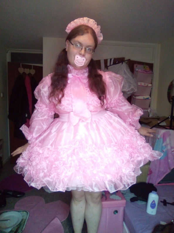 Sissy Snaps from the Week - Some pics from my times sissied up in the week, Sissy,Sissy Dress,ABDL,Sissy Baby, Adult Babies,Sissy Fashion,Dolled Up