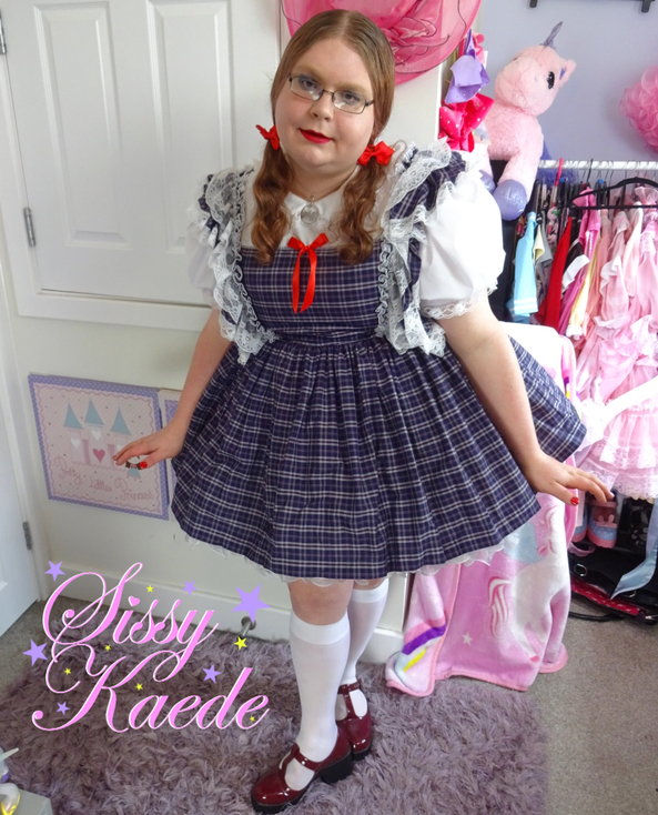 School Girl still needs nappies - Just a bit of fun with a school dress and showing my nappies to the world hehe, sissy,sissy dress,school girl,nappy, Sissy Fashion,Dolled Up,Diaper Lovers
