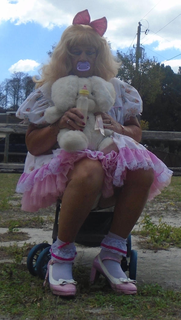 I forgetted to post these pitures .... - this little girl is sorry that it forget to post these pitures. sitting on my bed, i drink a bottle of formula, and enjoy making a wetty. i am only allowed to read childrens books. as i have trouble reading now, next sitting outside in my stroller, sissy,humiliation,permanent age regression,diapers,adult little girl, Adult Babies,Feminization,Diaper Lovers,Sissy Fashion
