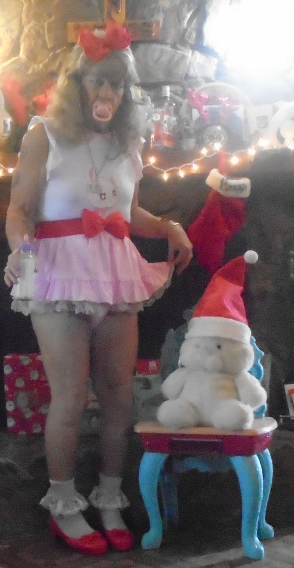 some christmas pitures - just a few new pitures for the christmas time, sissy,humiliation,permanent age regression,diapers,adult little girl, Adult Babies,Feminization,Sissy Fashion,Diaper Lovers