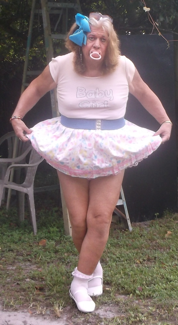 Several new pics of pansy - pansy has many new pictures to post, but i don't want to make anyone mad by posting to many, sissy,humiliation,age regression,diapers,little girl, Adult Babies,Feminization,Diaper Lovers
