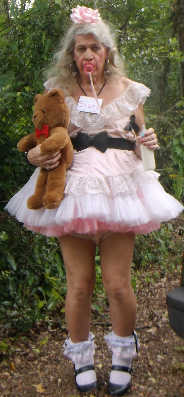 Sissy pansy, so happy to be a ....................... - fully regressed to, and living permanently as a Little Girl...So happy to be in diapers for the rest of its life and showing them off to Everyone on the Internet, and Sissy pansy is happy to have other sissy friends, here on 