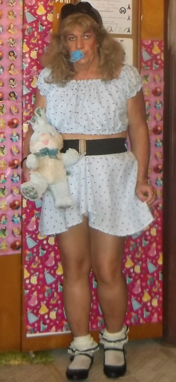 just a few new January pics - Hopefully, people arent getting tired of this sissy's pictures....also, seeing how this sissy can't seem to get a video to post, this sissy added one from its you tube account..(hopefully, that is okay), sissy,humiliation,age regression, Adult Babies,Feminization,Diaper Lovers