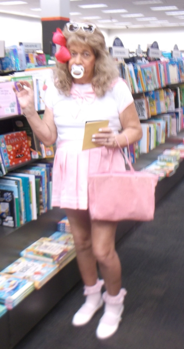 sissy little girl pansy out with her Daddy/Master - little girl pansy and her Daddy, Master Al John stop by Books-A-Million in New Port Richey, FL. pansy looks every bit the little girl she truly is. Another Male told pansy how pretty she is, & and AL John told him 