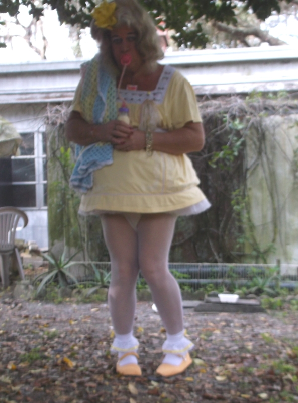 sissybaby pansy in a yellow little girl outfit - pansy is always more than happy to show sissykiss members his outfits, and hopes that it can be an inspiration to other sissies that dream about being regressed to a Little Girl, sissy,diaper,adult baby,age regression, Adult Babies,Diaper Lovers