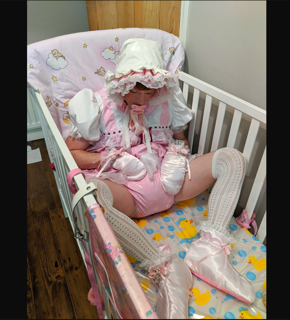 For my fan Dd4tgcd - Diaper and crib pics, Adult Baby Jenny, Adult Babies,Feminization,Sissy Fashion,Diaper Lovers