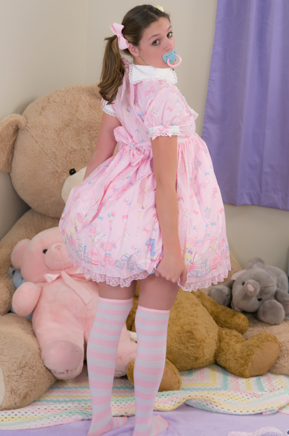 ABDL cuties  - ABDL , Adult Baby girls, Adult Babies,Diaper Lovers,Sissy Fashion