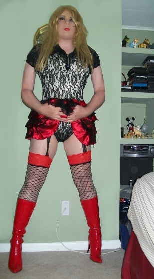 I feel like the real me - red n black, sexy girl, Sissy Fashion,Dolled Up