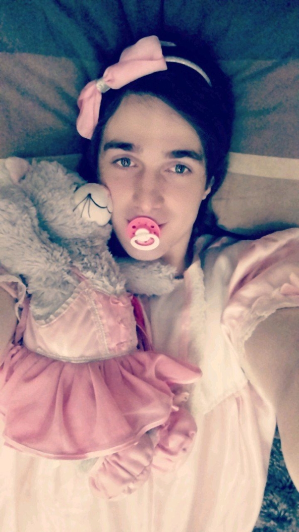 Summer dreaming, Sissy babysitter cute, Sissy Fashion,Adult Babies,Thumb Sucking,Diaper Lovers,Wetting The Bed