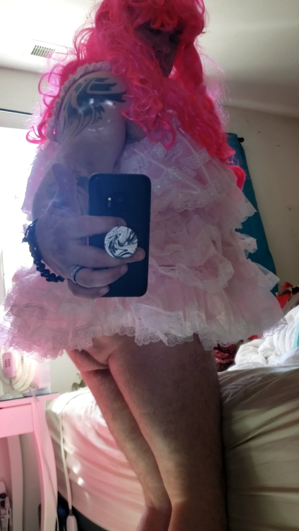 Pretty in Pink - Wifees away, Time to play! , sissy,tranny,shemale,crossdressing,big tits, Feminization,Sissy Fashion,Increased Sexuality,Bisexual Orientation,Gay Orientation,Dolled Up,Breast Implants