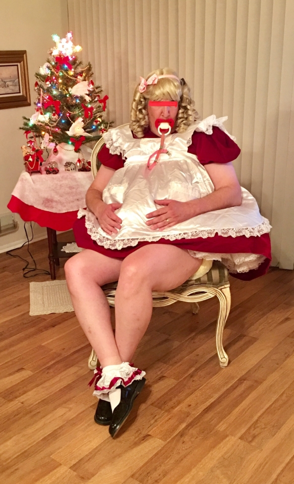 A MERRY SISSYMAS - Christmas sissy fun, Christmas , Adult Babies,Diaper Lovers,Sissy Fashion