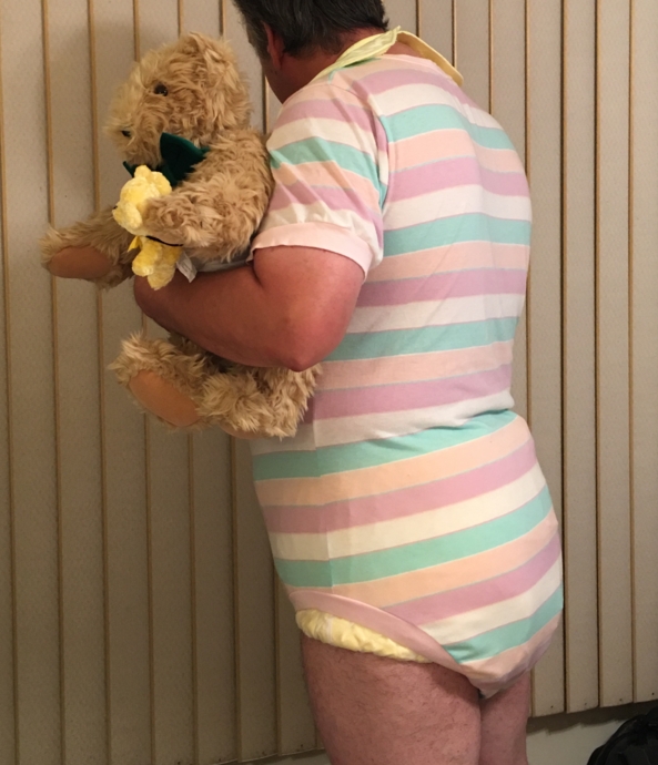 THEODORE FRANKLYN BEAR & FRIEND. - Just some fun with my bear., Diapers,onesie,frilly panties , Adult Babies,Sissy Fashion,Diaper Lovers