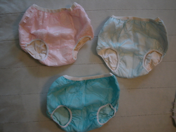 VINTAGE BABY ITEMS - A few more pretties from the past., Baby pants, Adult Babies,Sissy Fashion,Diaper Lovers