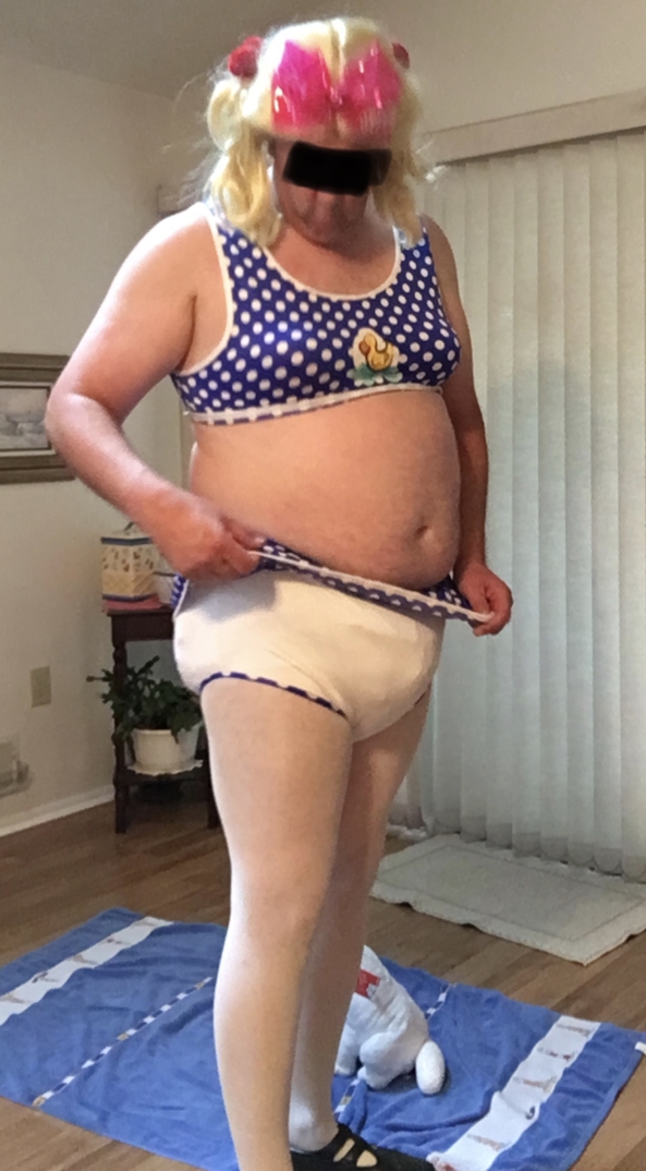 Bathing Suits for Sissy - Bathing suit and thick diapers, Sissy bathing suits, Adult Babies,Diaper Lovers,Sissy Fashion