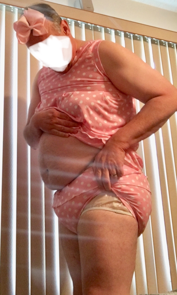 SISSY BATHING SUIT PINK - My pink poke a dot bathing suit, Sissy bathing suit, Adult Babies,Diaper Lovers,Sissy Fashion