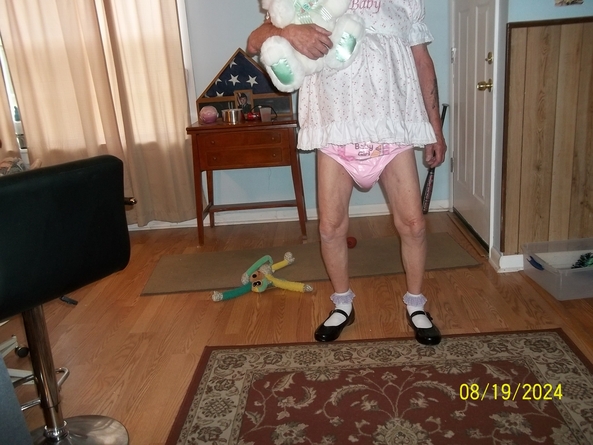 lil sissie - lil sissie playing with her favorite rabbit Trixie, l]l sissie's Mummys pics, Adult Babies,Thumb Sucking,Dolled Up,Diaper Lovers,Bad Boy To Good Girl