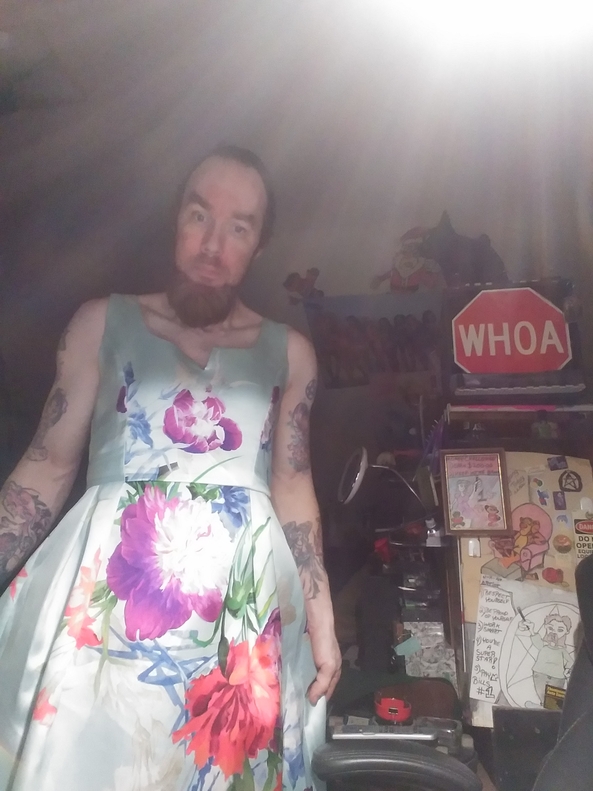 i look better in brighter colors - I just am trying on dresses, flowers fashion, Feminization