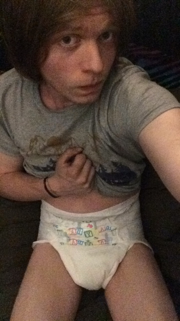 Little me  - Me in my diapees 💜, Diapered little , Diaper Lovers