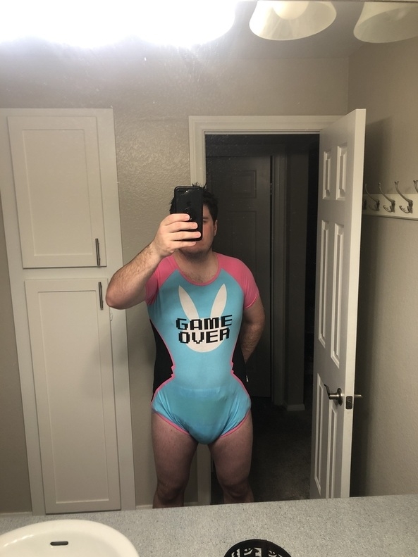 better view - readable, mirror image, Sissy Fashion