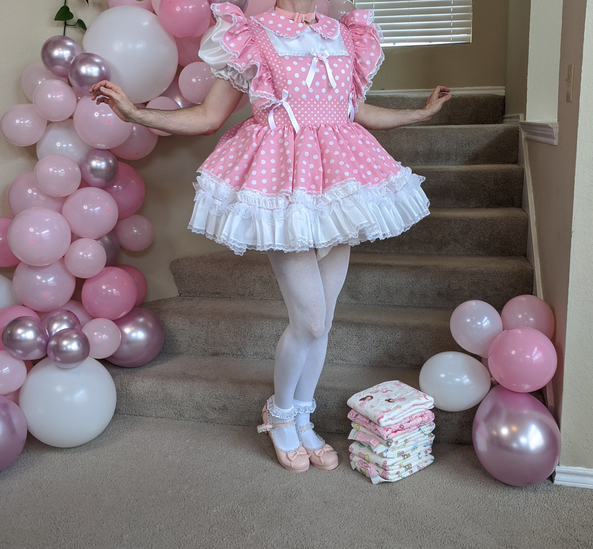Gender reveal party - I haven't been able to dress up in a while, but today was my chance! Threw a little sissy babygirl party. Congratulations, it's a girl!, sissy diaper pink dress, Adult Babies,Feminization,Sissy Fashion