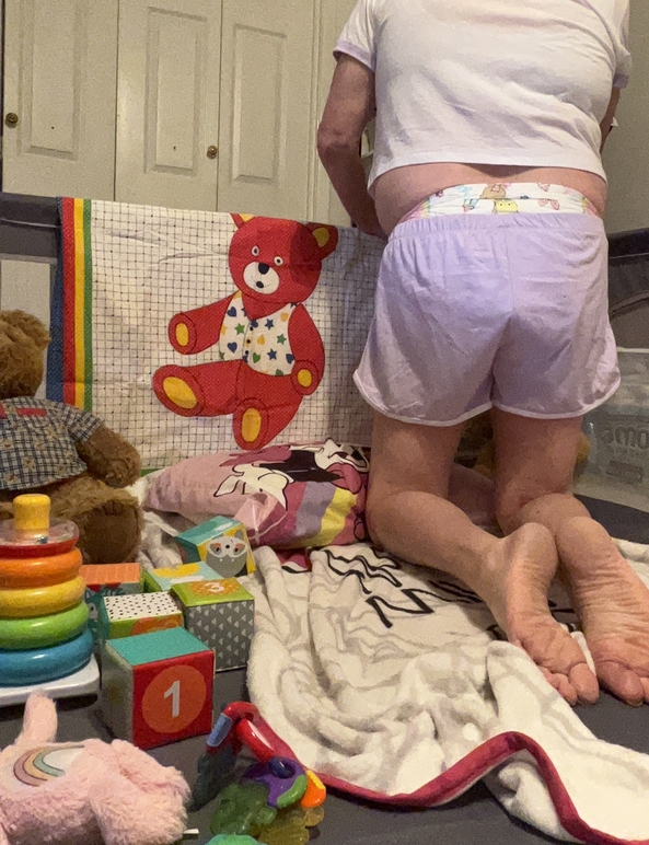 What cute little one  - In the playpen, bottle and safely diapered , Play pen,bottle , Adult Babies,Feminization,Diaper Lovers